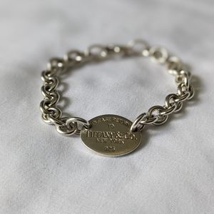 Tiffany & Co. Oval Bracelet in Sterling Silver